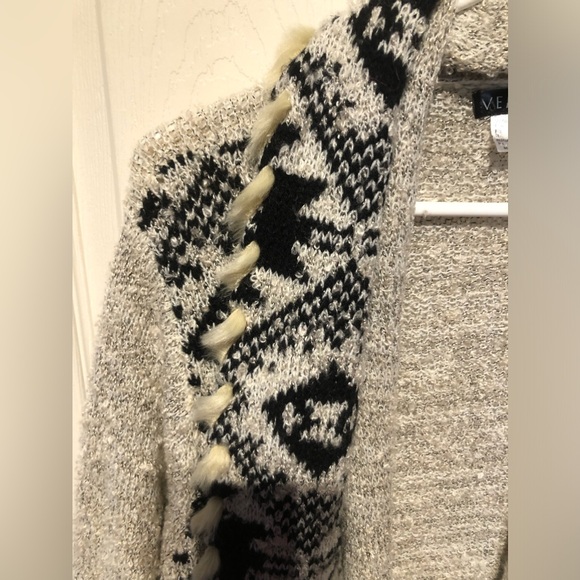 Women’s fur trim cardigan by Venus - Picture 3 of 14